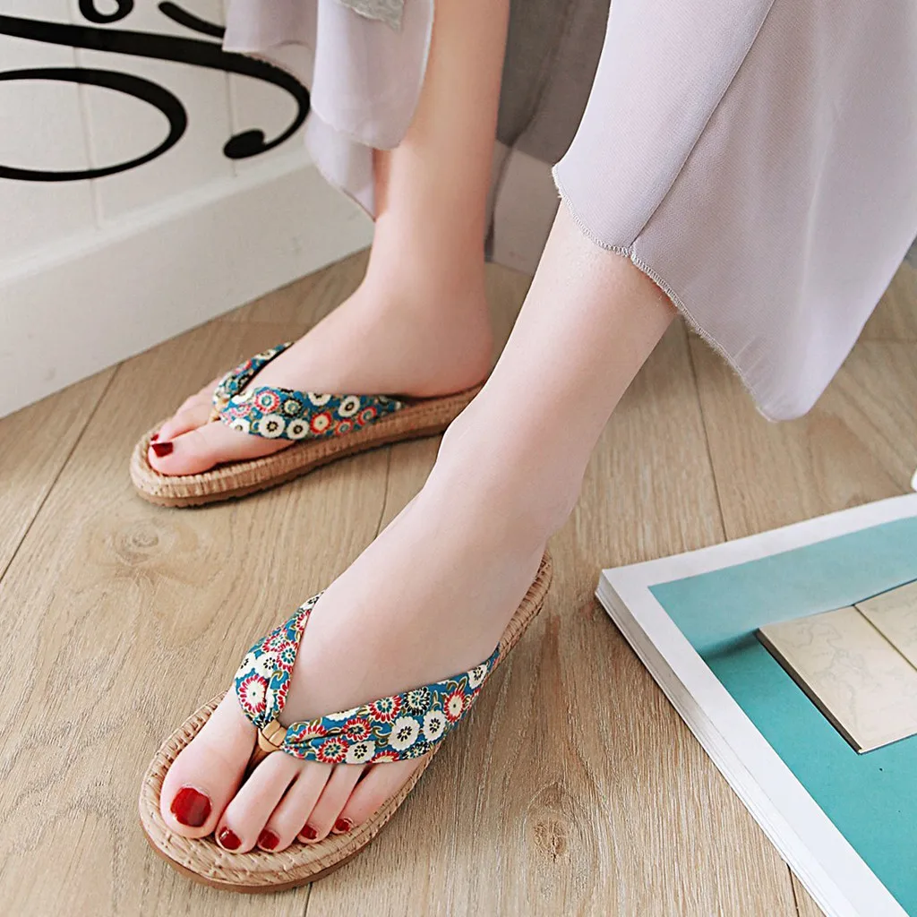 Женские шлепанцы Летняя женская модная обувь в богемном стиле удобная Пляжная на