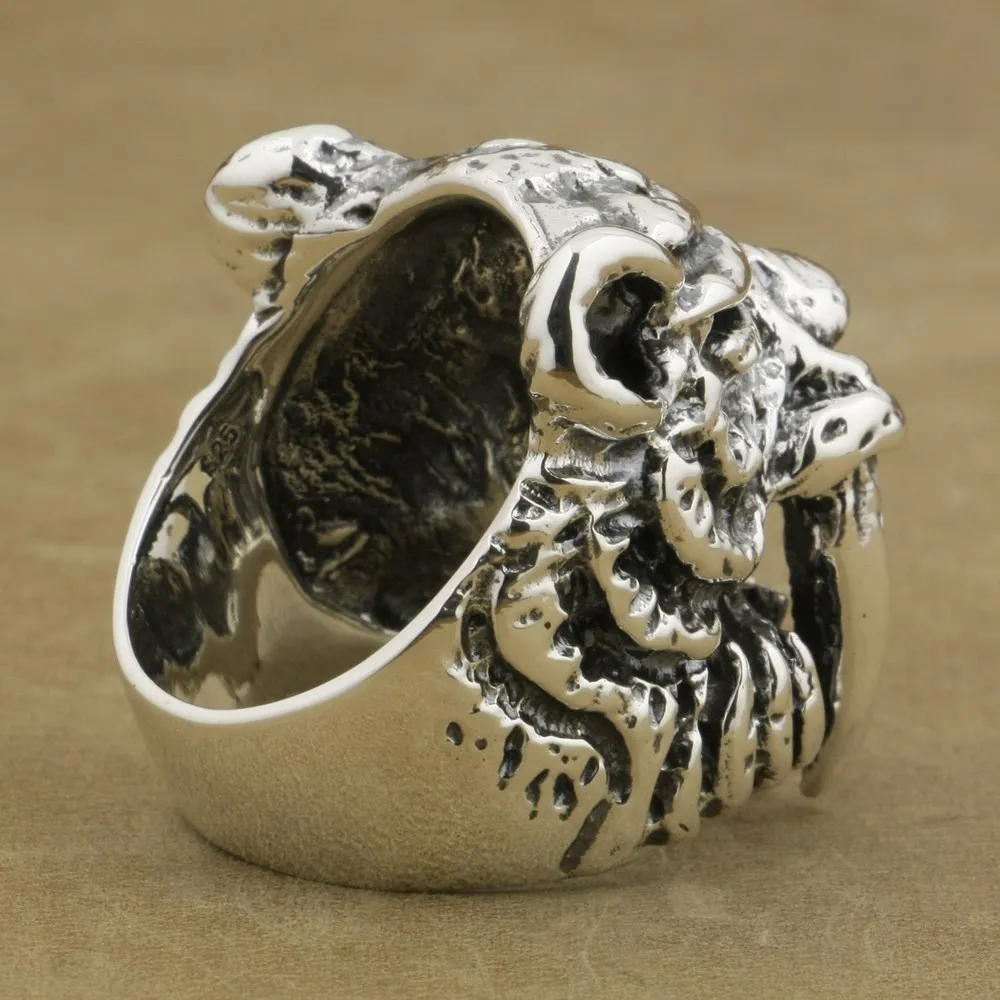 Грим глаз с фианитами перстень саблезубый тигр 925 пробы Серебряный Мужской