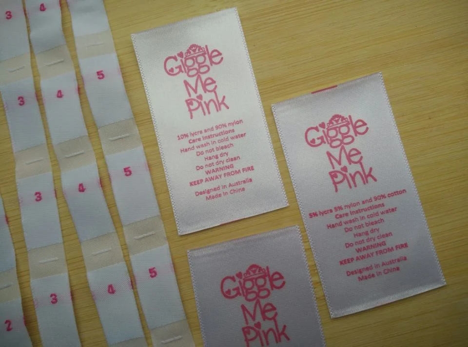 Белые этикетки для стирки на заказ Мягкая атласная лента печать этикетка ухода