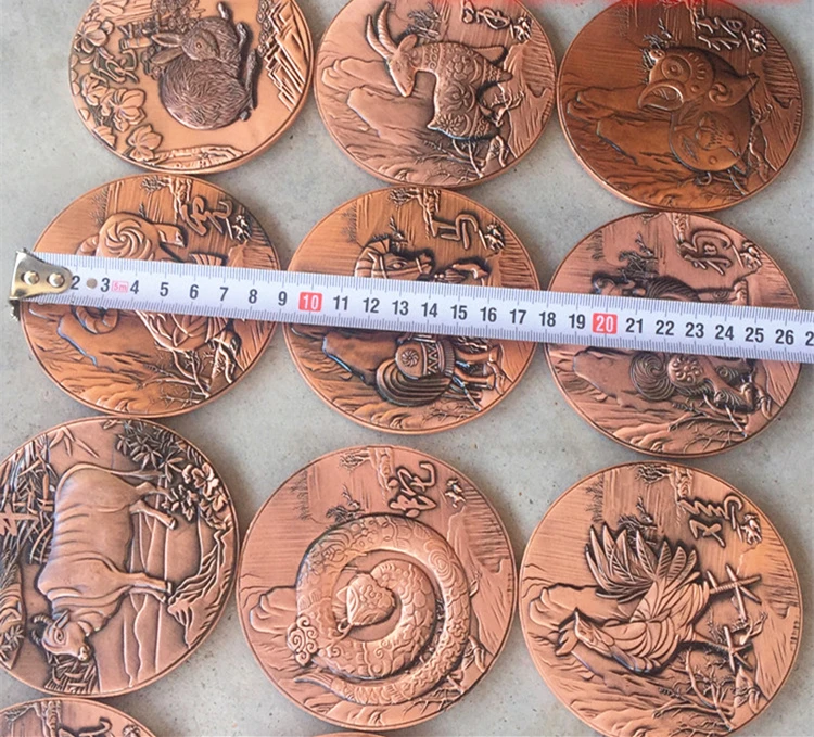 

Pure copper, twelve Chinese zodiac copper plate, one set, 12 pieces, handicrafts collection.