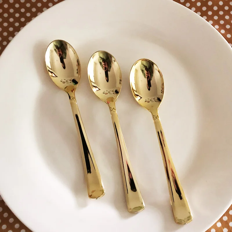 Shape A Spoons Блестящая золотая посуда пластиковая одноразовая набор вилки, ножи, ложки сверхмощный пластиковый набор столовых приборов свадебные принадлежности - Цвет: Shape A Spoons
