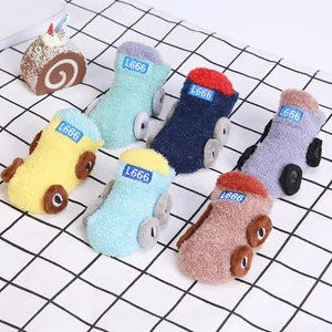 Носки для малышей из кораллового флиса на возраст от 0 до 3 лет Детские Теплые Носки с рисунком машины забавные нескользящие носки для мальчиков и девочек, аксессуары для девочек