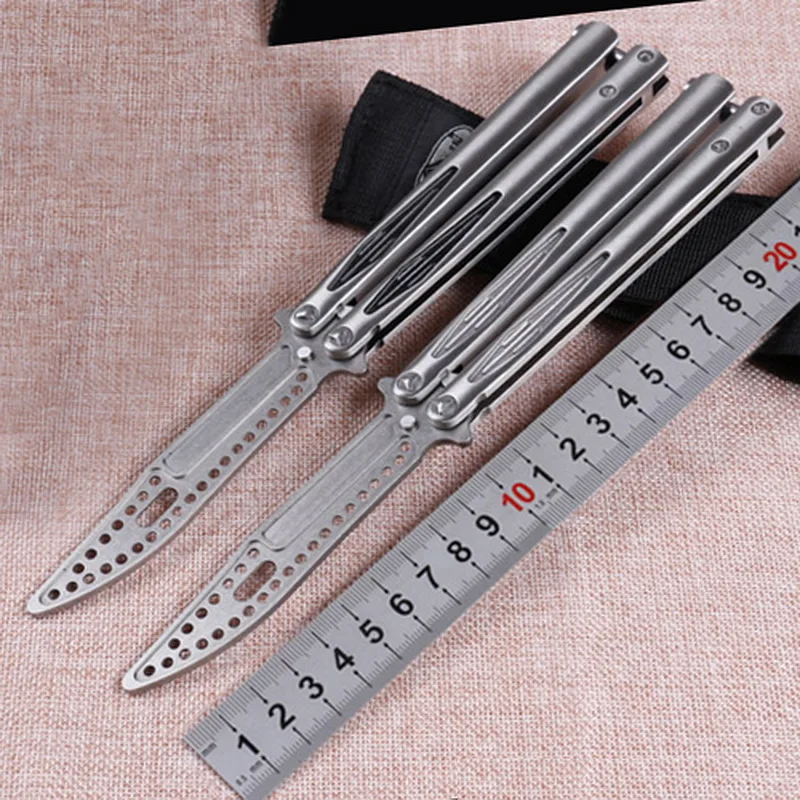 Складной нож бабочка камуфляжных цветов тренировочный CS GO с тупым лезвием не