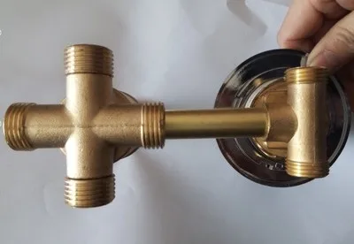 4 ways Screw thread Душевая комната твердой латуни кухонный смеситель кран 2/3/4/5 способа розетки смесительный клапан холодной и горячей воды переключатель клапан смеситель для душа аксессуары - Цвет: 4 ways Screw thread
