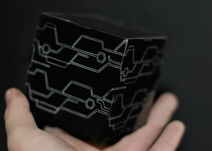 NieR: Automata 2B & 9S Black Box Cosplay Cube| |
