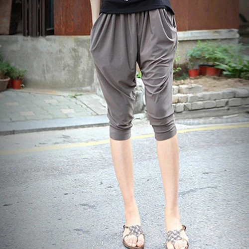 Женские летние свободные шаровары яркого цвета эластичные укороченные брюки с