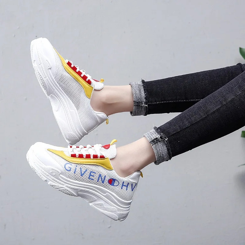 2018 г. летние женские кроссовки для бега на шнуровке мягкой подошве городской бег