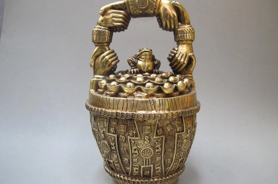 

15"Chinese Brass Frog Cornucopia of wealth Good Bucket Lucky FengShui statue