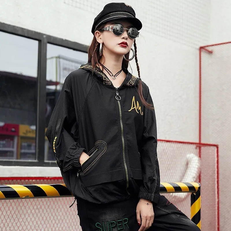 Черный Max LuLu, модная Корейская дизайнерская женская панк уличная одежда, женская короткая куртка с капюшоном, негабаритная ветровка, женское черное пальто - Цвет: Черный