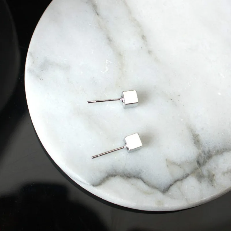 Женские Треугольные Серьги гвоздики золотистые и Серебристые серьги в западном