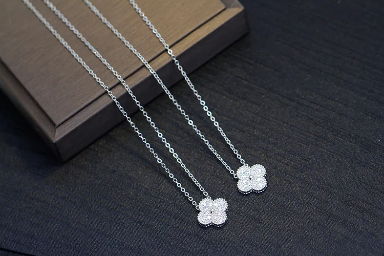 Silverwill стерлингового серебра 925 женские украшения Ясно CZ проложить клевер кулон