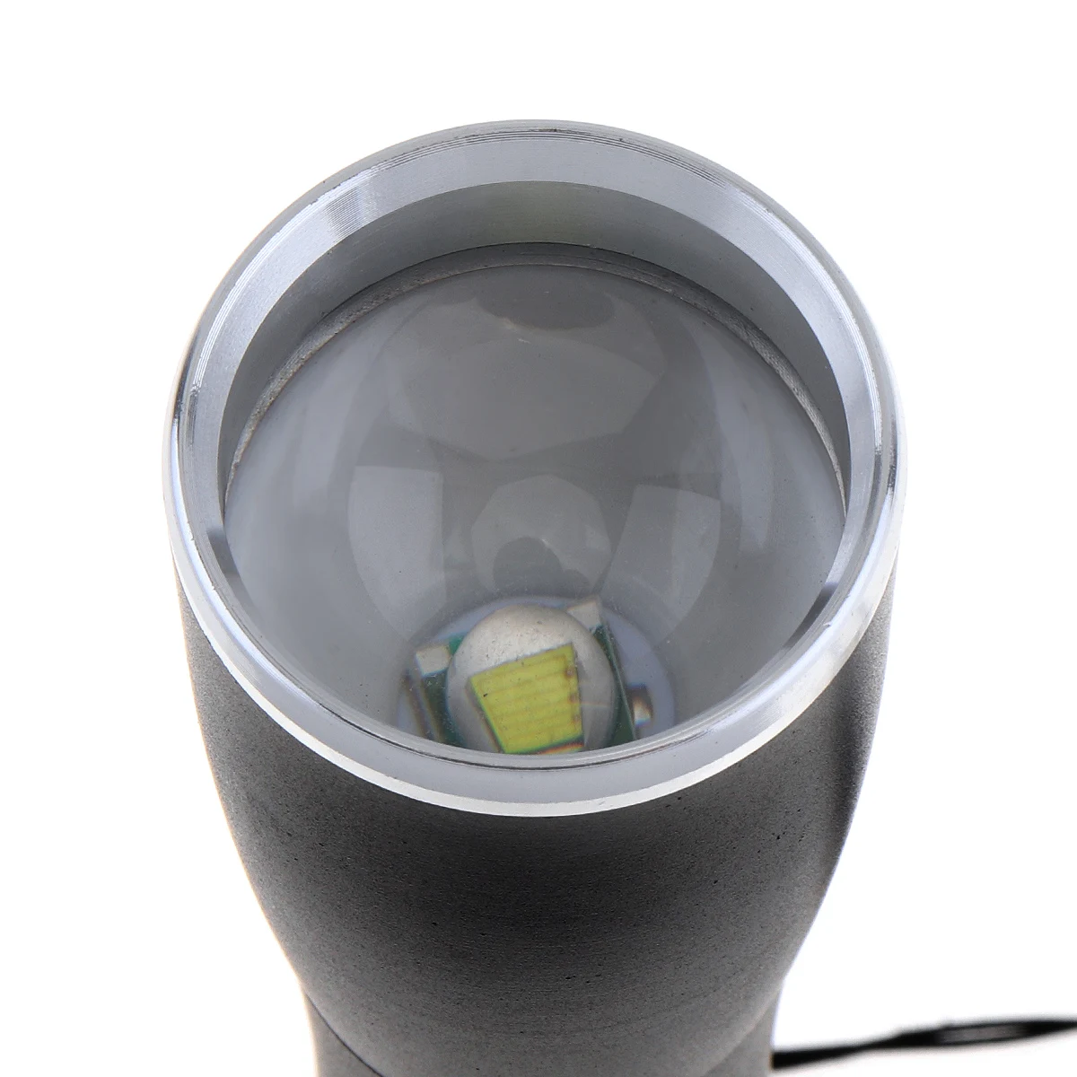 SecurityIng Telescopic Zoom Flashligh1000 Lumens T6 LED Light for Mountaineering /Hiking Manual 3 X AAA /One 18650 Battery | Освещение