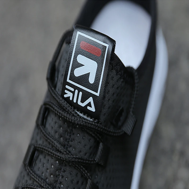 Leisure Shoes Men Breathable casual fashion lightweight Wearable Mono Yarn Sneakers for men |