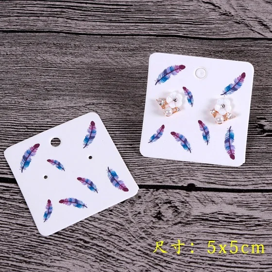 5x5cm blue feather 100 шт./лот, цветные серьги, карты, много размеров, ювелирные открытки, бумажные серьги, карты в ювелирной упаковке, винтажная классическая Карта - Цвет: 5x5cm blue feather