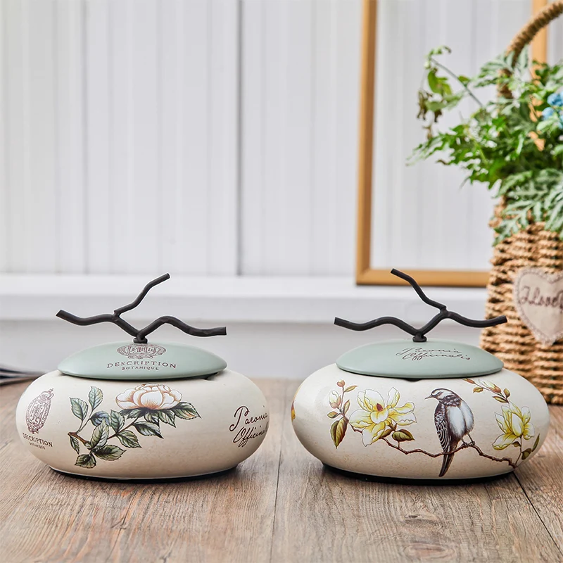 

Home ashtray with cover ceramic ash tray multi-functional European living room coffee Tea pot