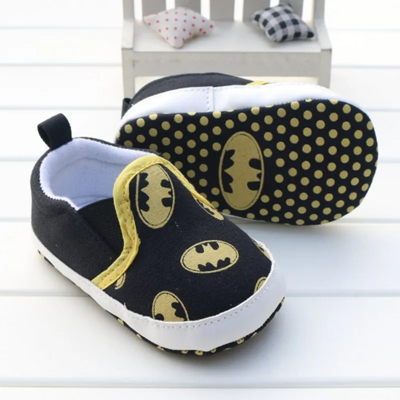 Модная детская обувь унисекс с принтом Бэтмен детские кроссовки для