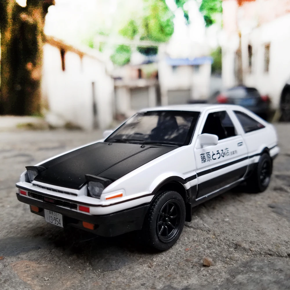 Игрушечные машинки D AE86 Литые металлические автомобили модель автомобиля Inital RX7