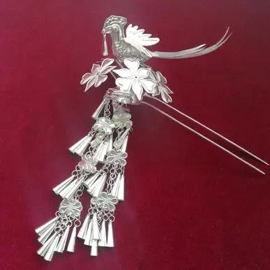 Step to shake the ancient costume Chinese clothing accessories bride stage hair ornaments headdress long fringe Miao silver | Украшения и