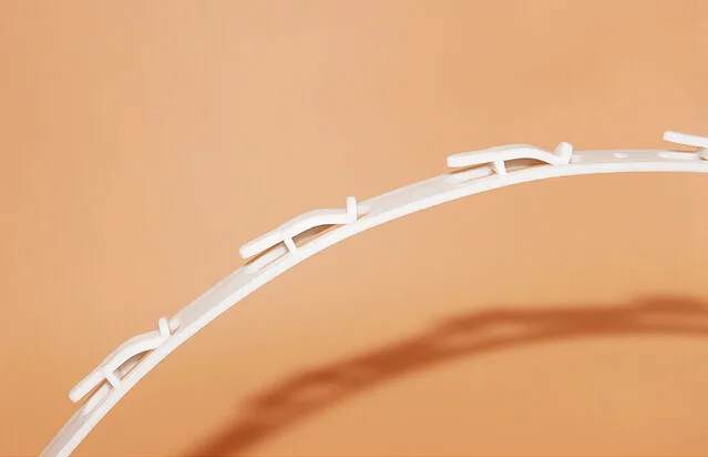 Пластиковые полипропиленовые Розничные Висячие товары зажимные полоски W20mm