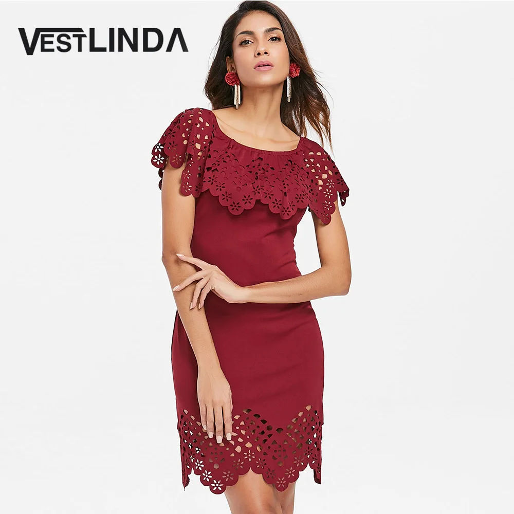 Женское короткое платье с оборками VESTLINDA однотонное облегающее круглым вырезом