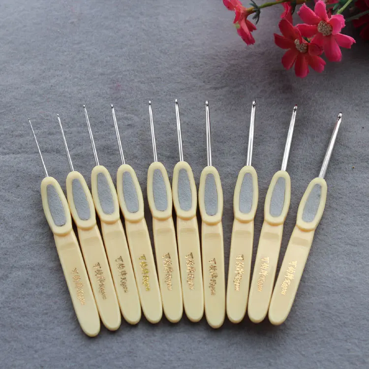 

10 sizes Antiskid Handle Crochet Hook Knitting Needles for Weave Yarn Needlework Craft 0.9mm-3.5mm Sweater Weave Knitting Tools