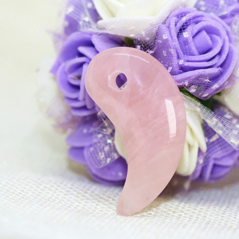 Высокий класс розовый кристаллический кварц нефрита magatama довольно кулон factory outlet