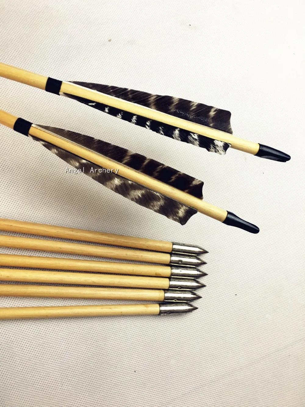 12PK Традиционная ручная стрельба из лука деревянные стрелы с орлиными перьями для