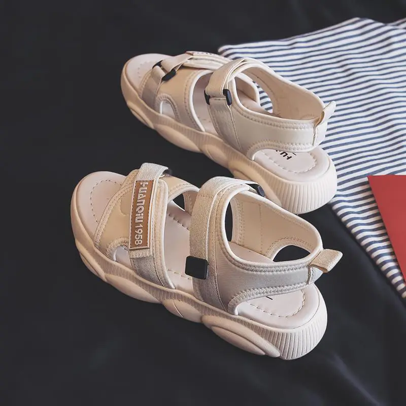 

2021 Summer White Outdoor Flat Sandals Female Platform Sports Sandals Soft Comfortable Roman Sandals for Women Beach Shoes Black