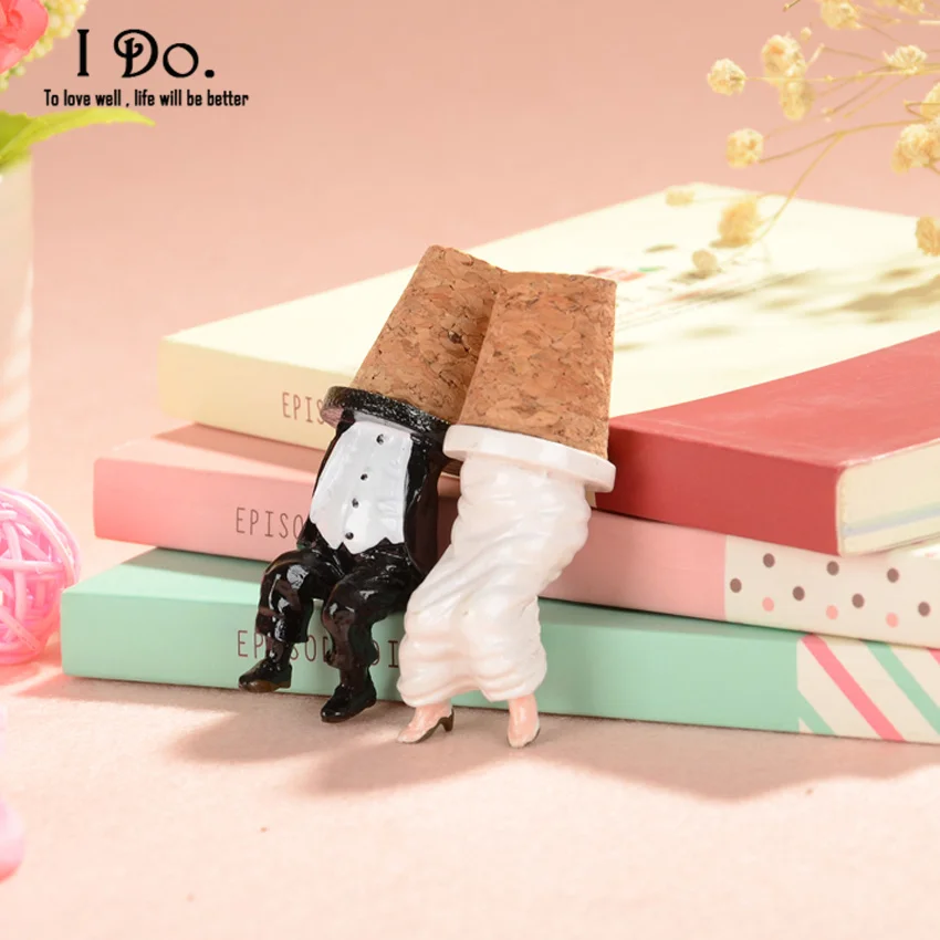 Бесплатная доставка переворачиваемая пробка для бутылки жениха и невесты