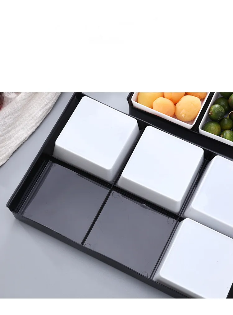 

1PC Creative Plastic Snack Plates Divided Lattice Fruit Plates Storage Tray Living Room Solid Plastic Snack Dish Plate OK 0809