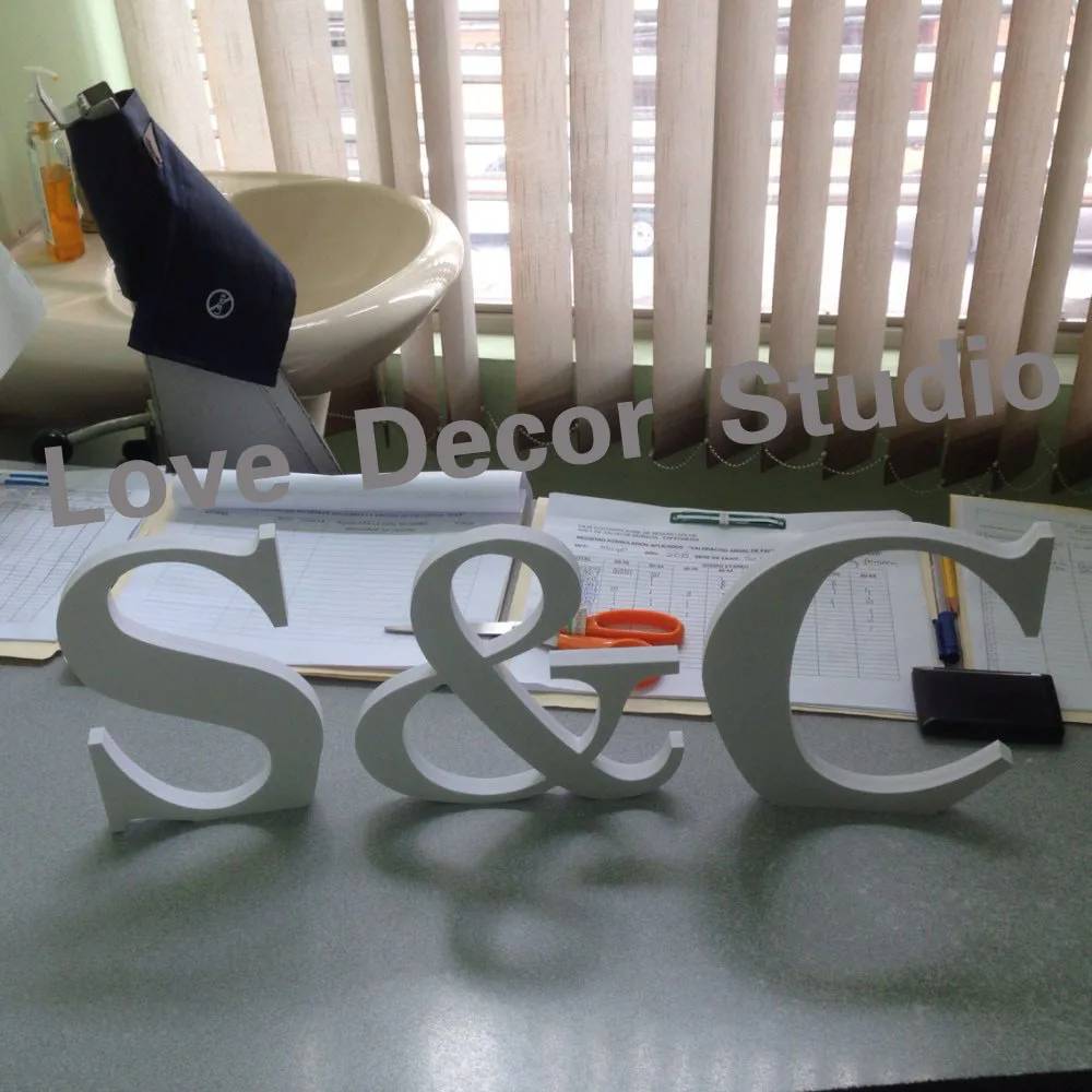 

free shipping Wedding props letters Height 10cms Depth 1.5cms