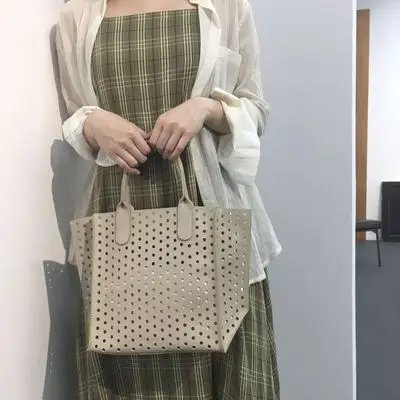 NEW brand large capacity woman grand tote hollow out basket bucket hand bag weave summer beach travel leather canvas designer | Багаж и
