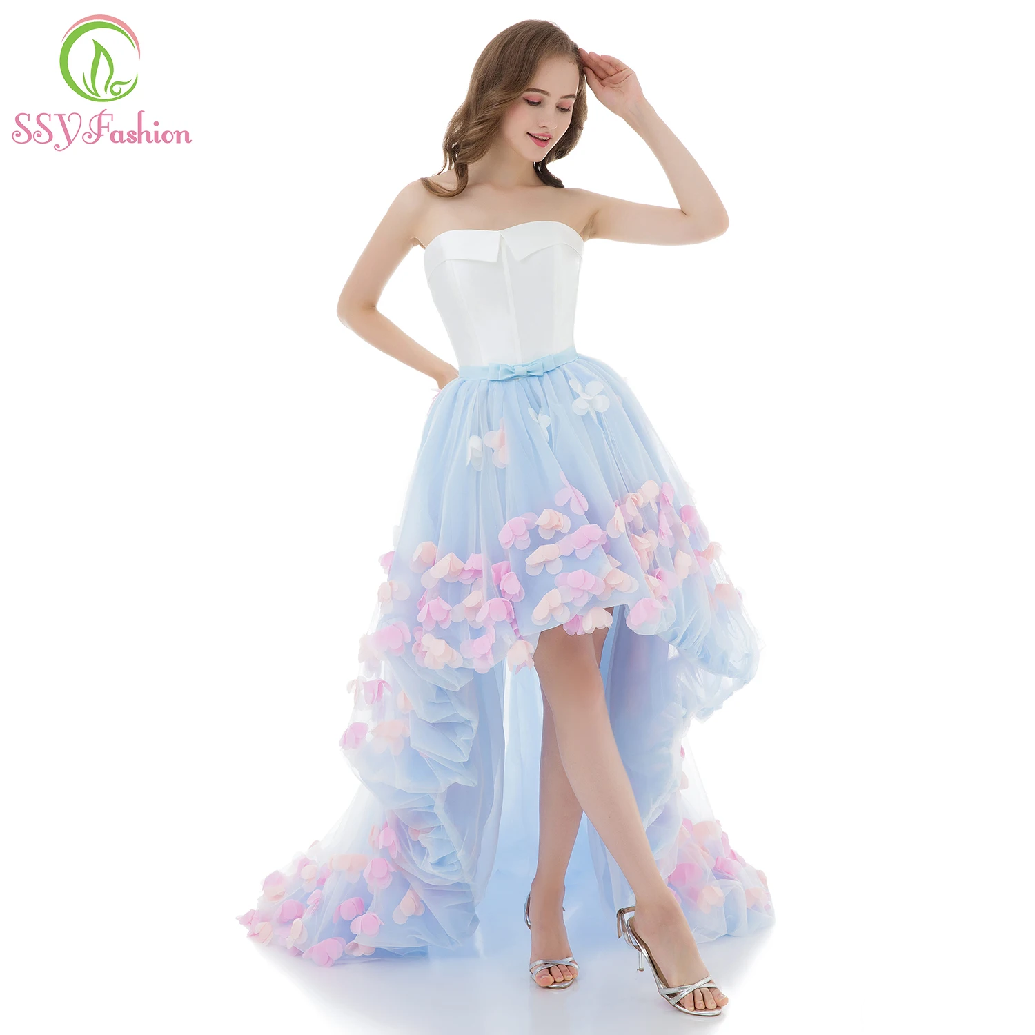 Женское вечернее платье SSYFashion с голубыми кружевными цветами без бретелек