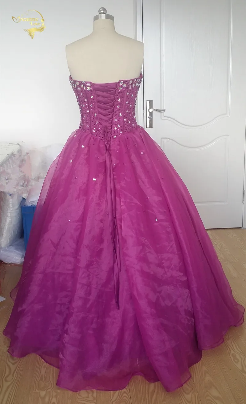 Новое бальное платье светится в течение 15 лет Дешевые Quinceanera корсет с кристаллами