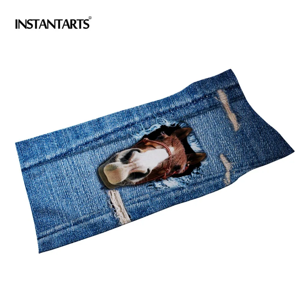 Пляжное полотенце INSTANTARTS Jeans с принтом лошадей для плавания из микрофибры отдыха