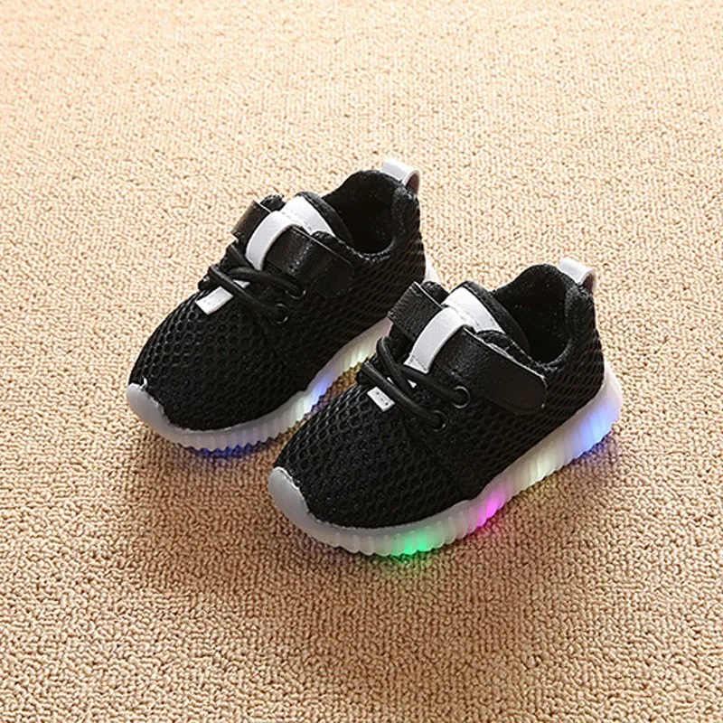 Baby Lights Shoes First Walker Toddler Boy Girl Casual Sneakers LED Kid Children Sport Shoes Baby Tennis Sneakers 1-5 Years