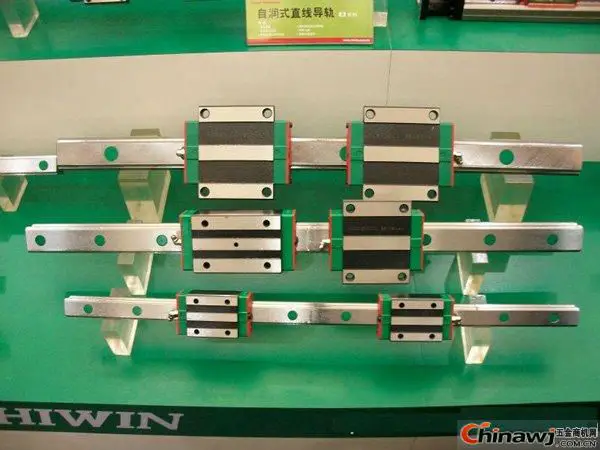 

CNC HIWIN HGR35-400MM Rail linear guide from taiwan