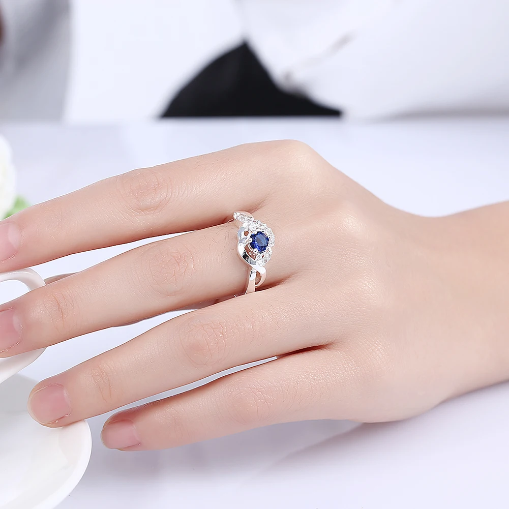 Изысканное кольцо с голубым кристаллом из циркония топазом женское серебряное