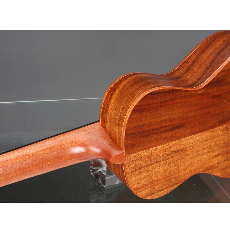 Полностью Sapele 23 дюйма Маленькая деревянная гитара с закрытой ручкой 4 струны 18