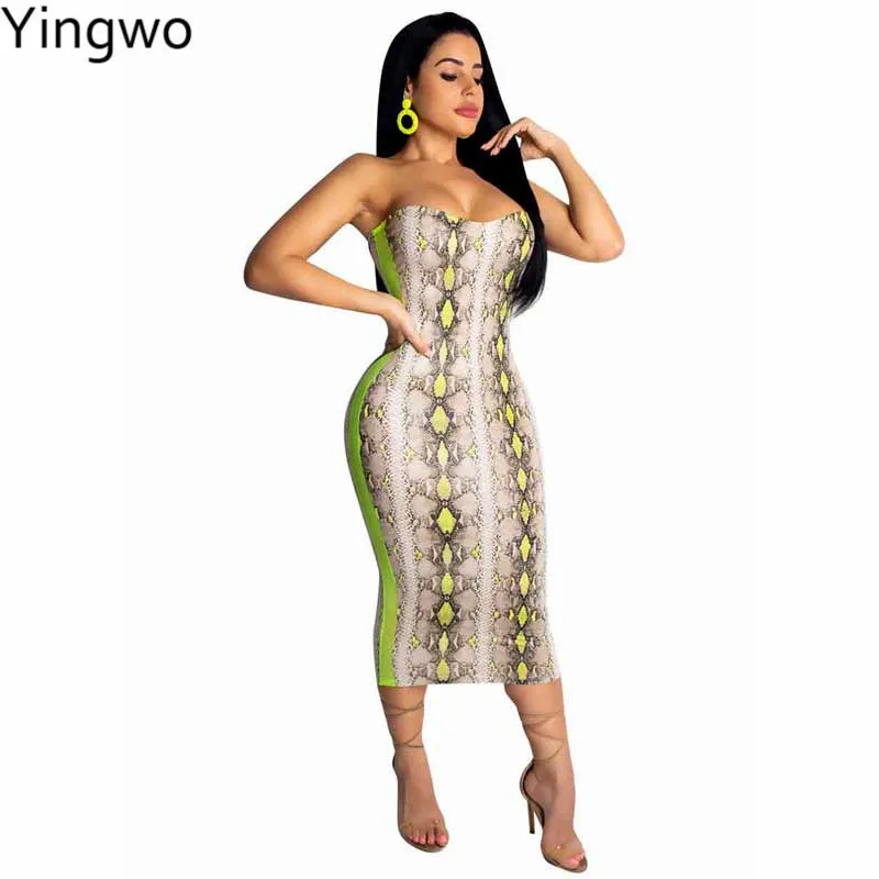 Горячая сексуальная женщина с открытыми плечами без бретелек Bodycon платье ночной
