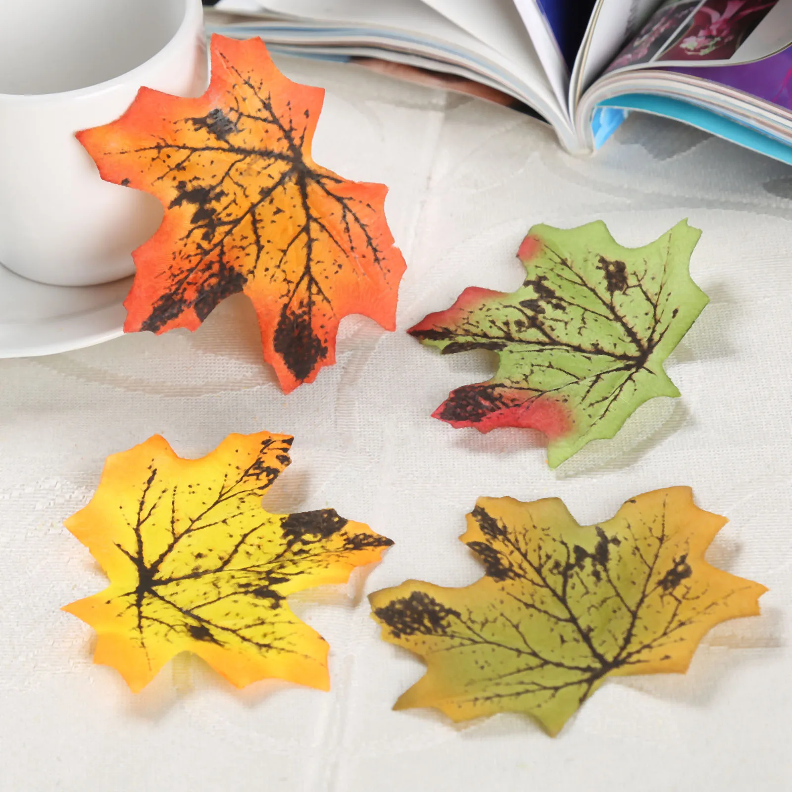 

100pcs Assorted Rich Fall Colored Silk Leaves Artificial Maple Leaves For Romantic Atmosphere