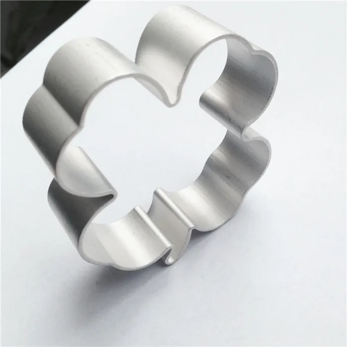 Кухонная форма для печенья в форме четырехлистного клевера резак дешевая