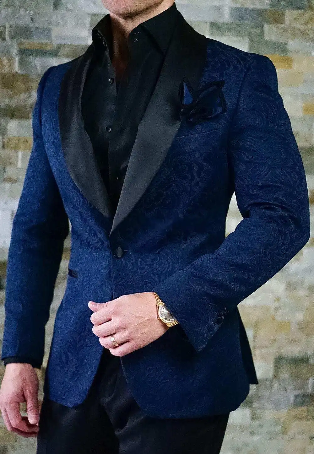 

Fashionable One Button Blue Paisley Groom Tuxedos Shawl Lapel Groomsmen Men Blazers Suits (Jacket+Pants+Tie) NO:332