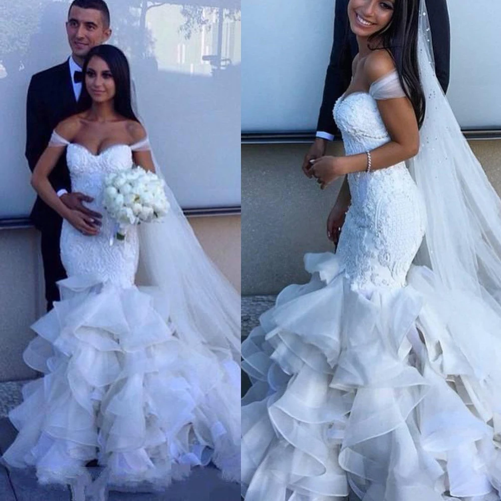 Африканская темнокожая девушка свадебное платье с открытыми плечами V шеи