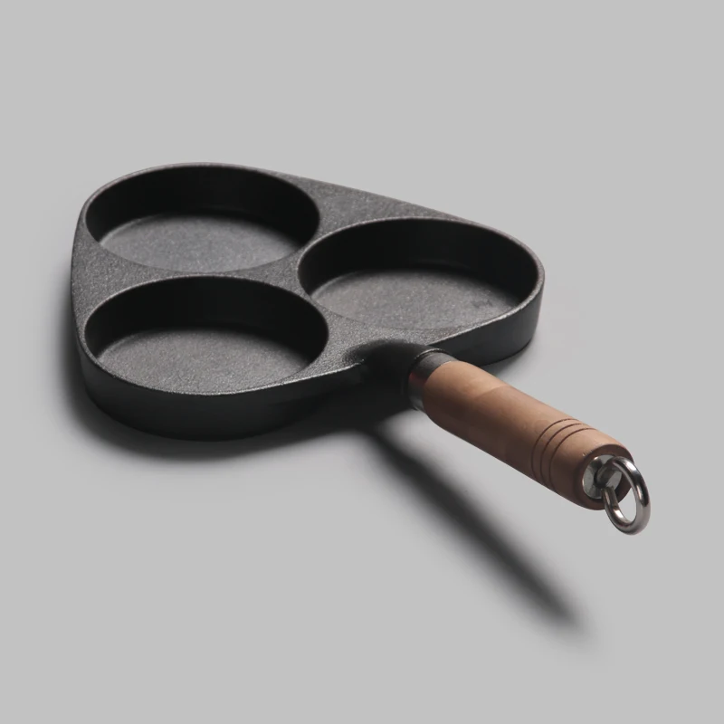 Сковорода для омлета с тремя отверстиями яиц сковорода торта ветчиной