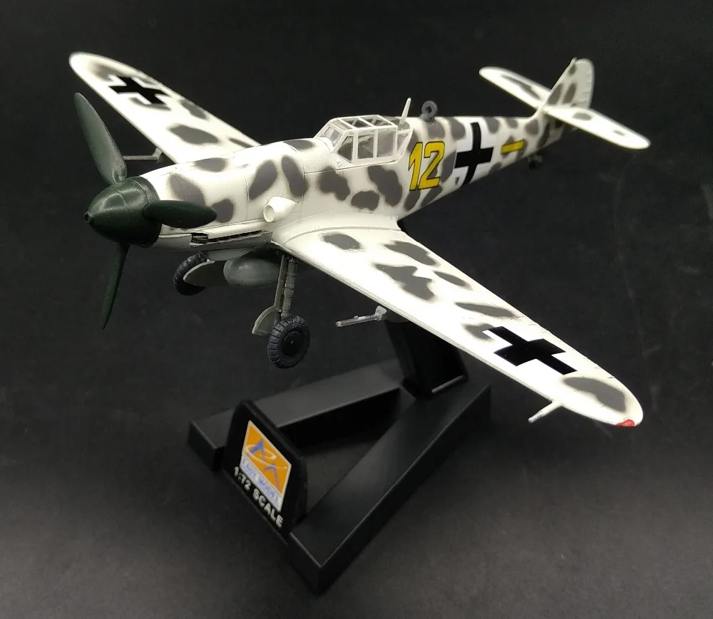 

1:72 German BF109G-2 fighter model finished model 37254