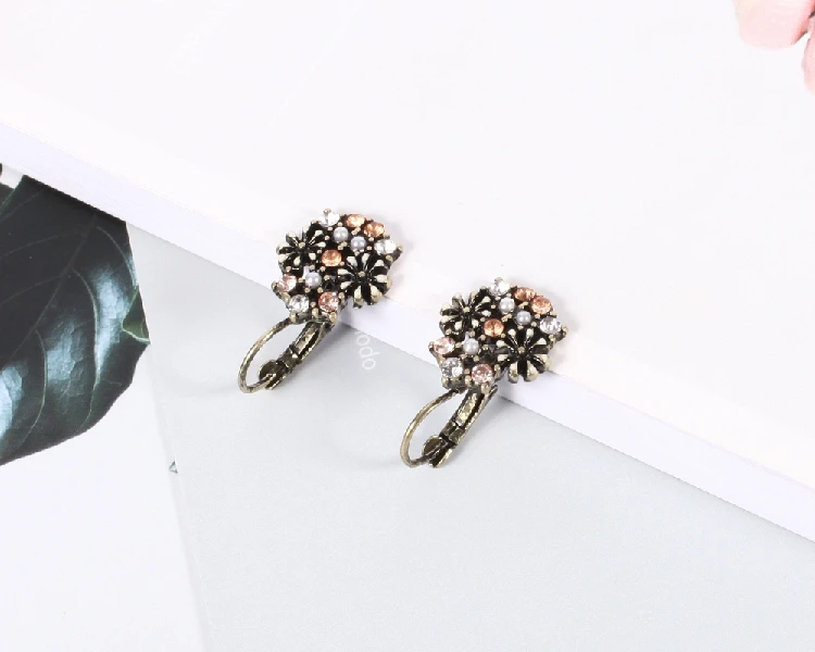 В богемном стиле Женская мода Стиль Цветок Серьги уха ювелирных изделий