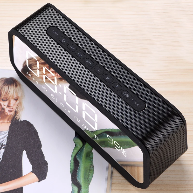 Black AUX плеер с tf-картой FM радио беспроводной Bluetooth 4,2 Двойная акустическая система цифровой Настольный светодиодный Будильник fm-радио цифровые часы - Цвет: Black