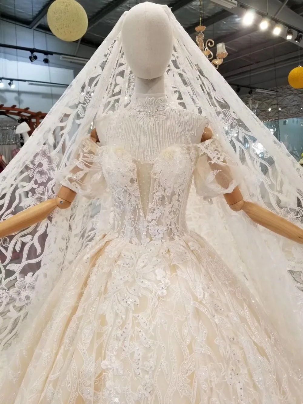 H&S BRIDAL Short sleeves Wedding dress Ball gown luxury wedding dresses robe de marriage vestidos de novia 2020 gowns with veil