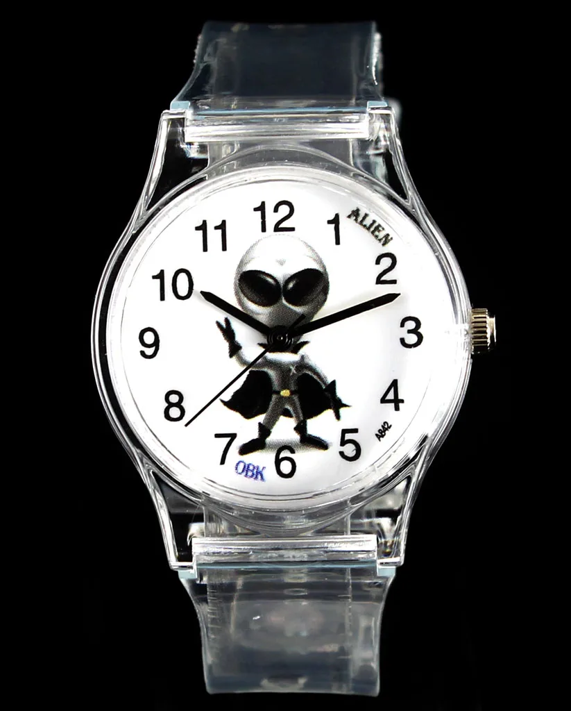 

UFO Alien / Triangle Dial Watches New Extraterrestrial Space Invaders Star Wars Kids Children Cartoon Quartz Wrist Watch